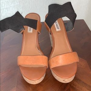 Steve Madden Wedges Heels size 9.5